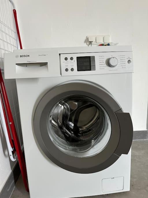 100 Qm Im Weindorf - Balkon/garage *